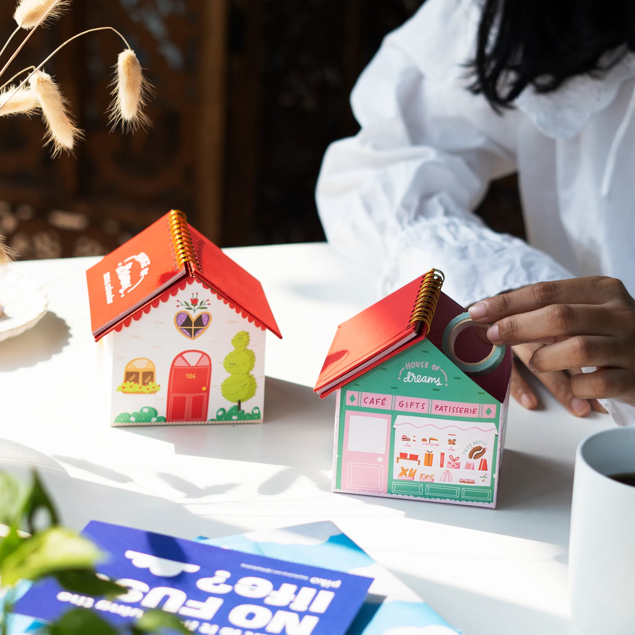 2025 House of Dreams Calendar / Cafe