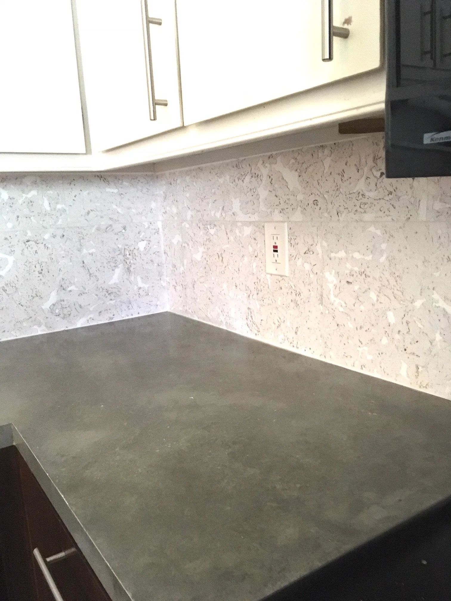 Blizzard Cork Wall Tile