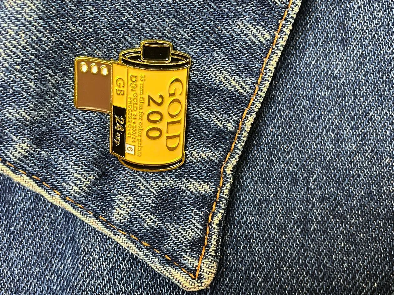 Kodak Gold 200 35mm - Enamel Pin