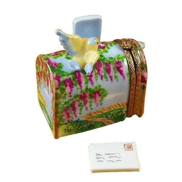 Mailbox Wisteria & Yellow Bird