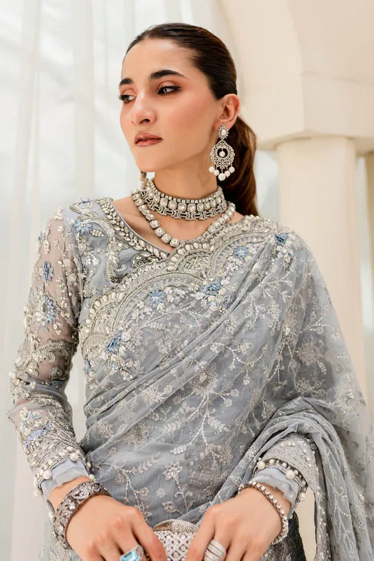 Pakistani Bridal Dress in Royal Saree Style for Wedding