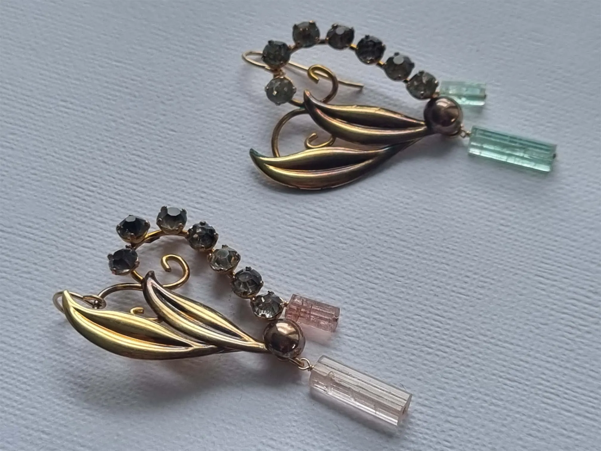 pastel hearts | vintage rhinestone heart pink tourmaline earrings