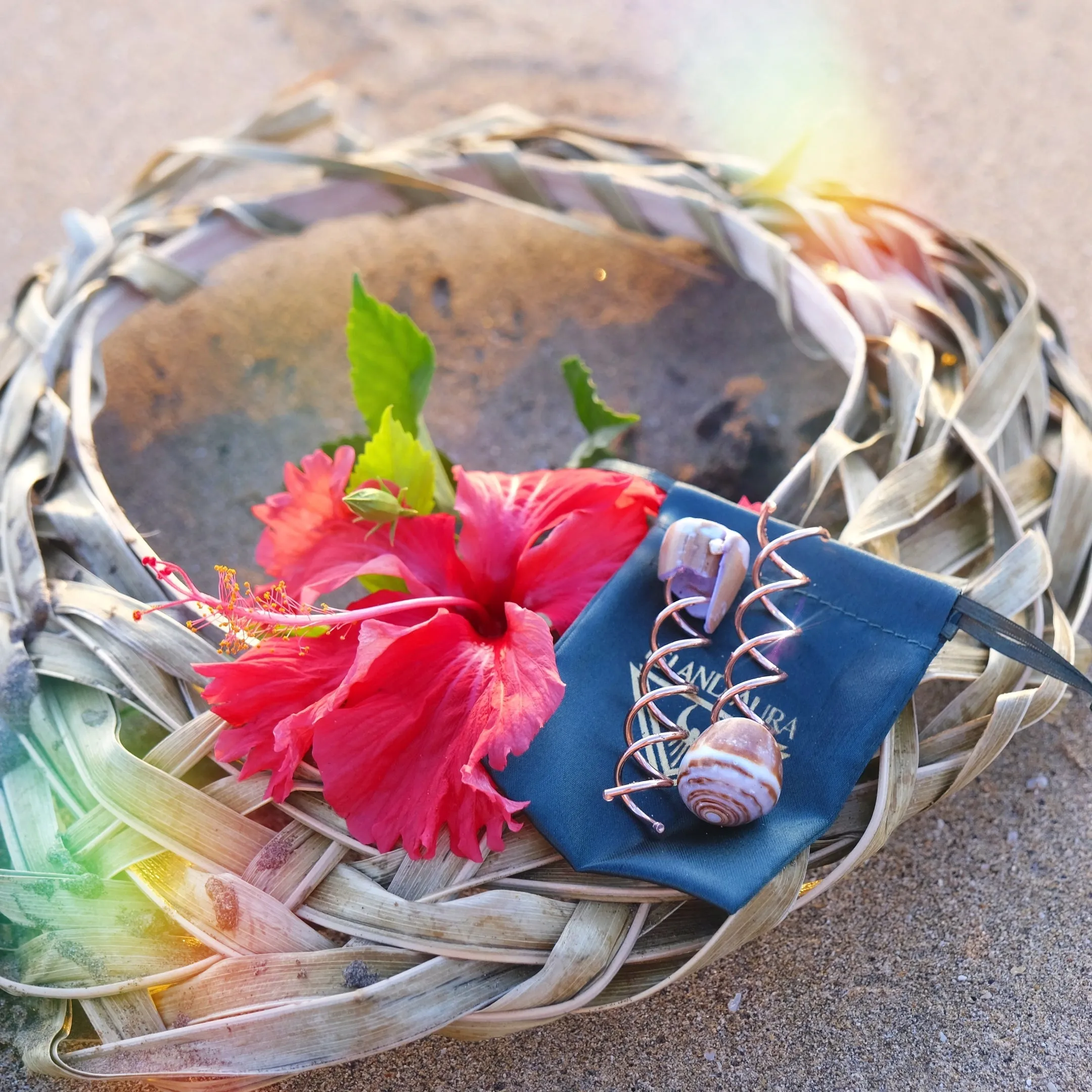 Puka Hair Pins