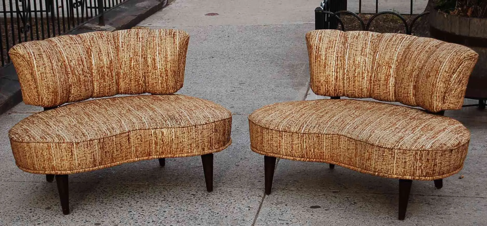 SOLD -- RECONDITIONED GOLD KIDNEY HOLLYWOOD REGENCY MID CENTURY LOVE SEATES